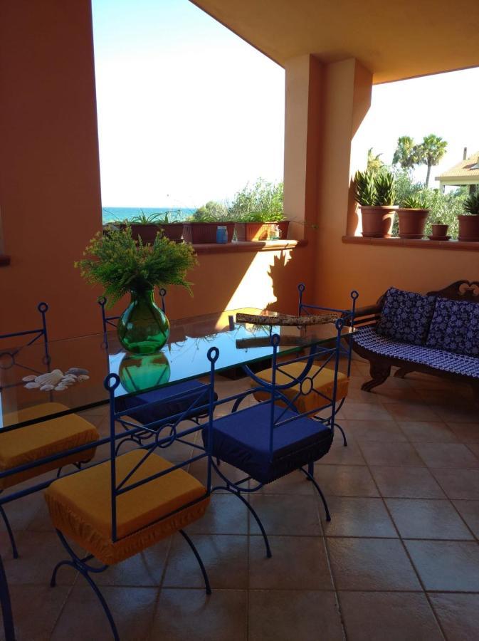 Casa Bon' Aria Fronte Mare Sud Sardegna Villa La Maddalena  Exterior photo